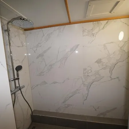 Διαμέρισμα Strandvilla Strand-residenz